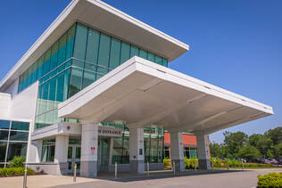 Ambulatory Surgery Center entrance at Dartmouth Hitchcock Clinics Manchester