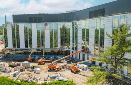 Dartmouth Hitchcock Medical Center's new Patient Pavilion during construction