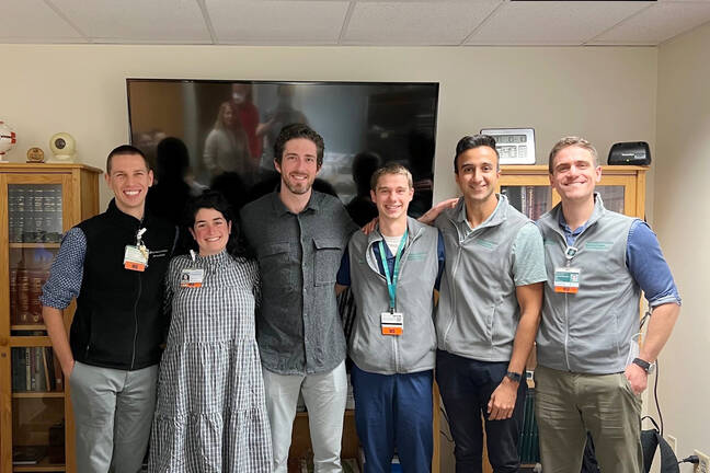 2022 Ophthalmology Residents with Alum Dr. Will Flanary 